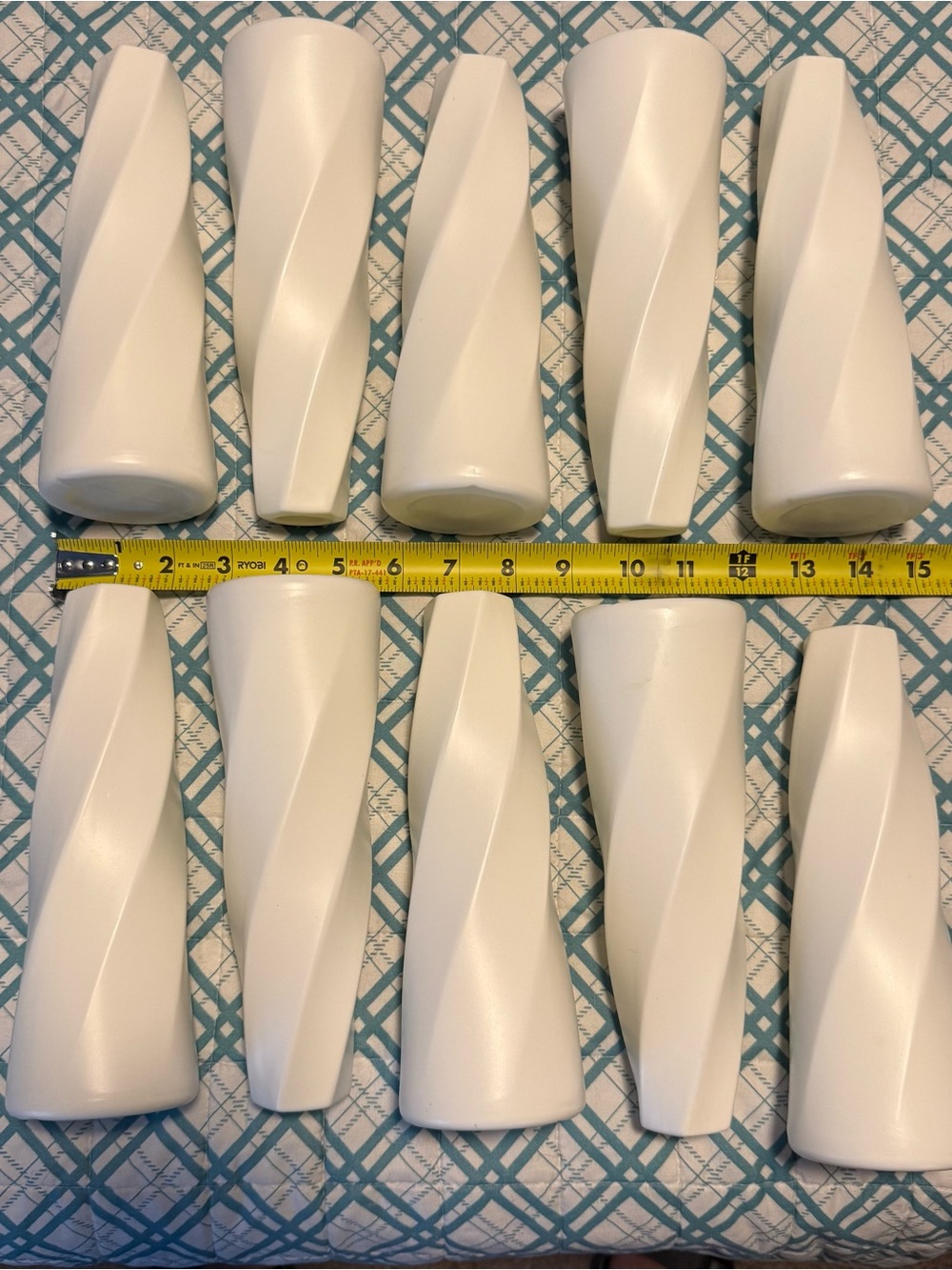 Set of 10 White Twisted Plastic Flower Vases